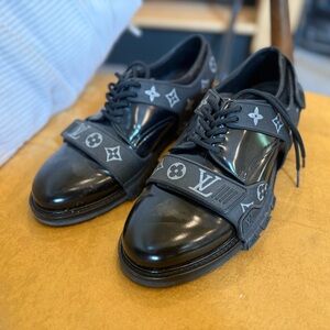 Louis Vuitton Black Leather Men's Shoes